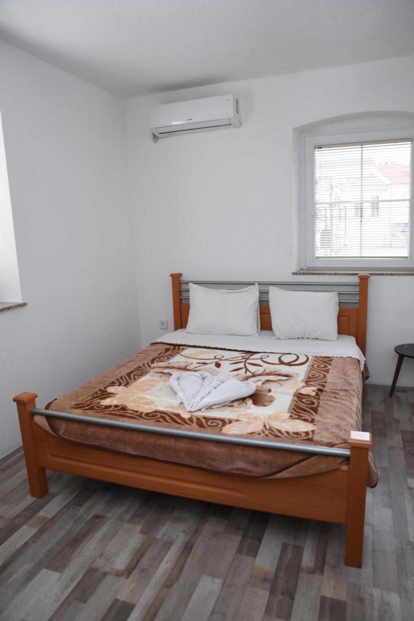 Rooms Filip Бітола Екстер'єр фото